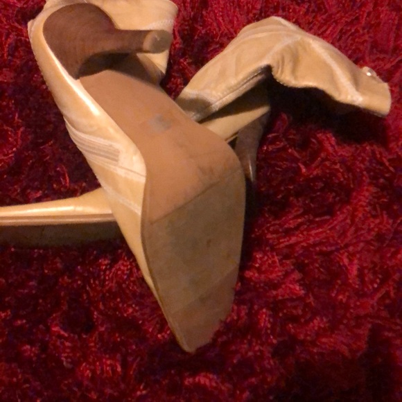 Lovely must have boots - Picture 5 of 5